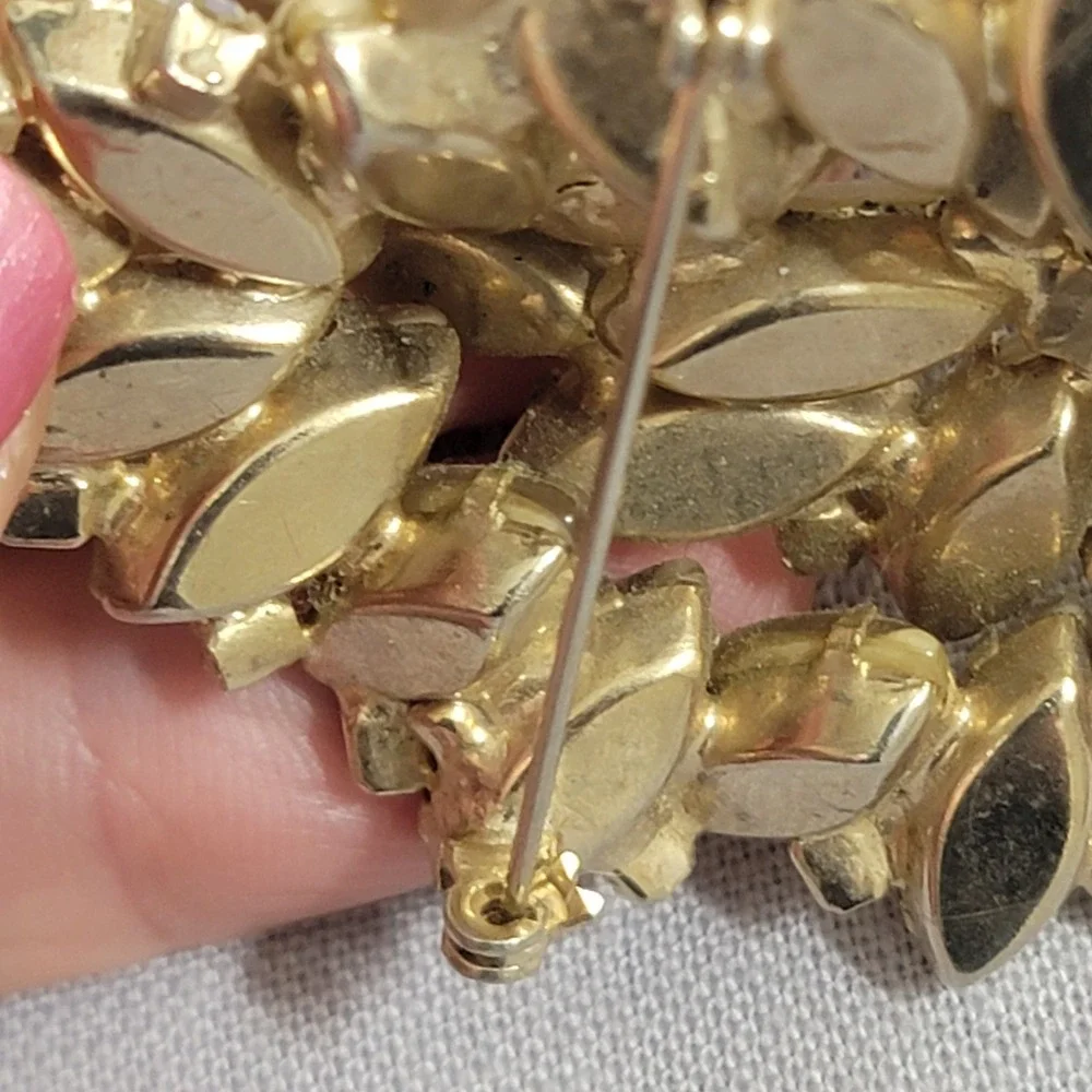VTG Gold Tone Champagne Navette Thermoset &‎ AB Rhinestone Multilayer Brooch Pin